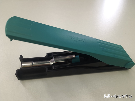 对于接受胰岛素治疗的糖尿病人来说，哪个牌子的无针注射器更好用