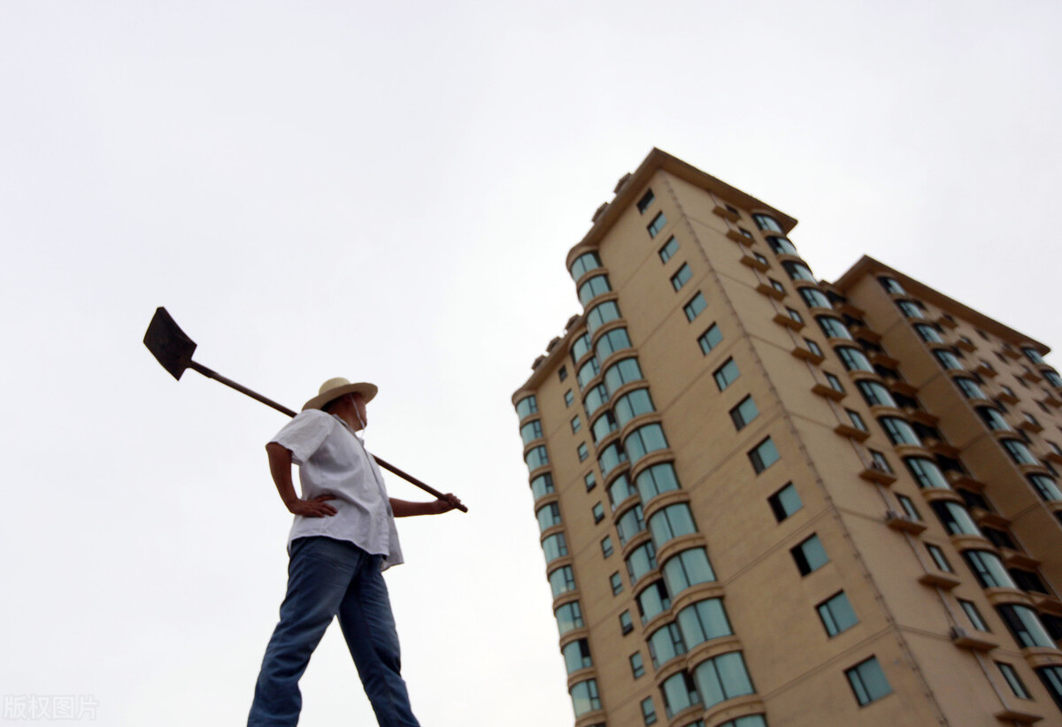 为什么有农民离开农村以后会后悔？很多农民还在想办法进城？