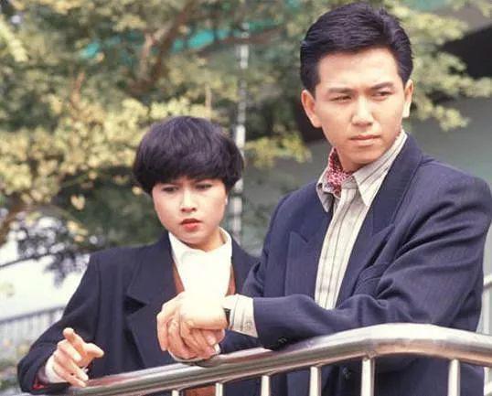 天地情缘温兆伦(绝了!要说见一个爱一个,温兆伦才是"鼻祖")