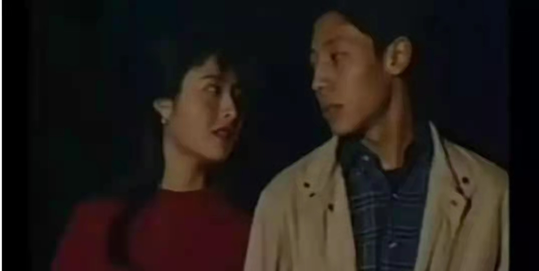 18岁保送北大，娶外国妻子生下龙凤胎，撒贝宁才是人生大赢家