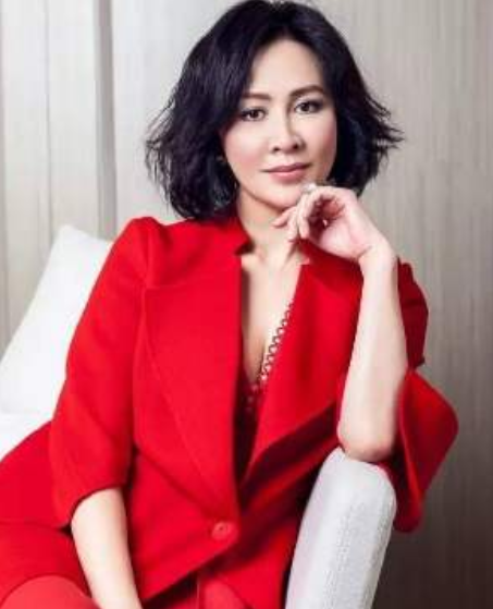 劉嘉玲遭綁架拍不雅照，大佬陳惠敏幫其要回，12年后照片為何被曝