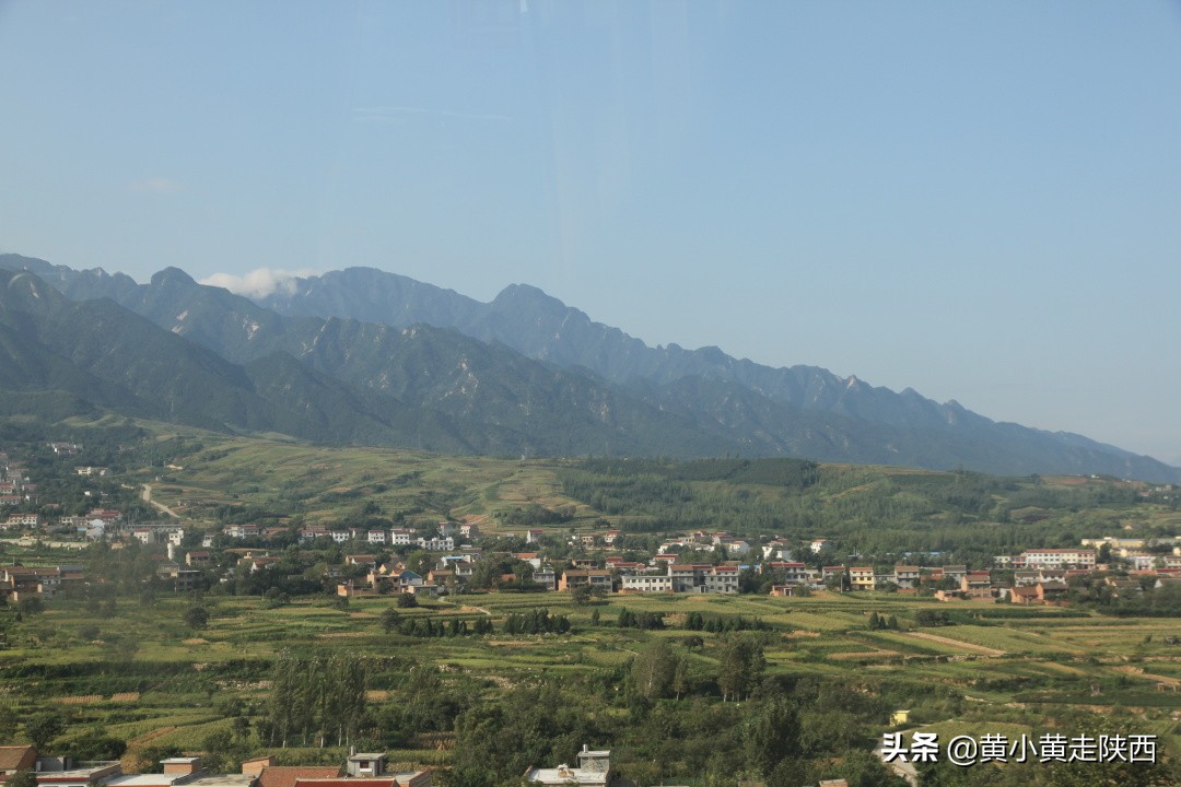 秦岭骨灰级自驾穿越线路，从西安到丹凤，翻越两条山脉一片盆地