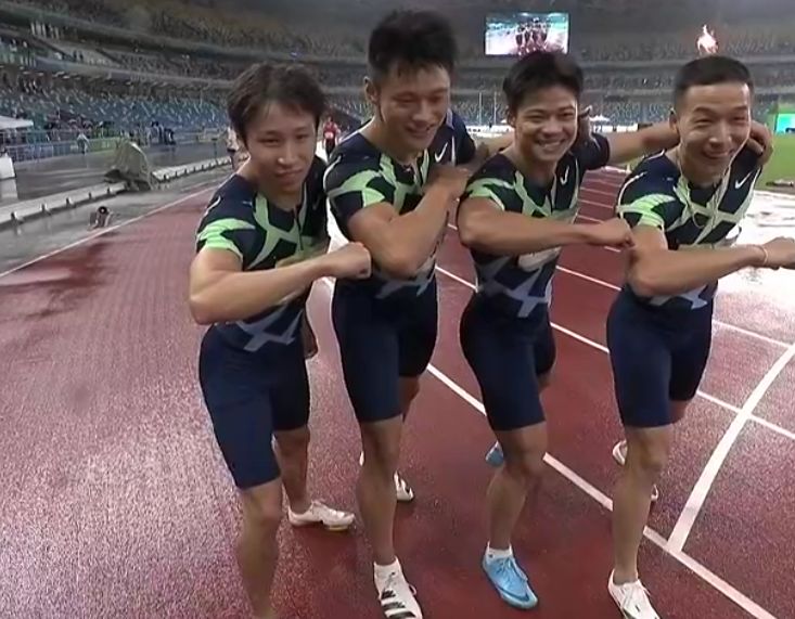 苏炳添谢震业太好笑（谢震业太逗了，再次吐槽：吓死我了！苏炳添盛赞省队：成绩真好）-趣拿体育