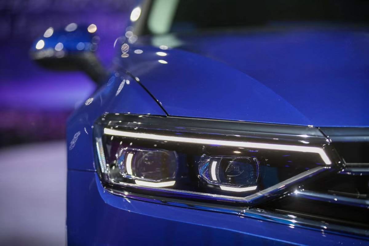 新迈腾售价18.69万起，让帕萨特偃旗息鼓，B级车冠军又稳了？