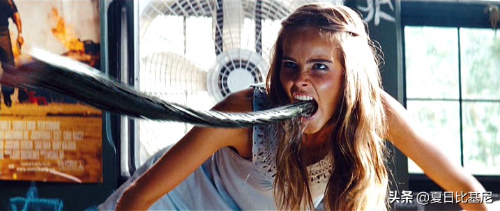 变形金刚2——伊莎贝尔·卢卡斯 饰 爱丽丝