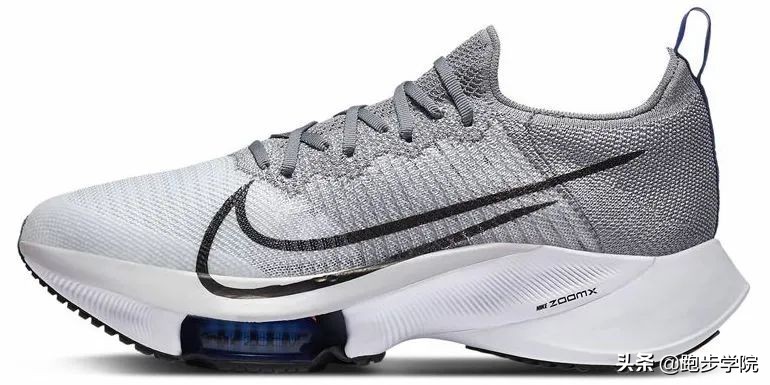 nike跑鞋性价比之王（耐克跑鞋哪个系列最好）