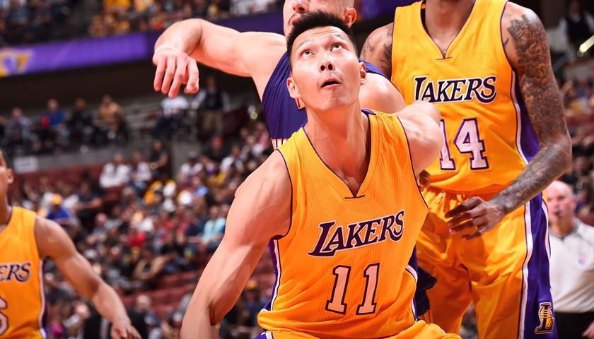 cba夺冠为什么不能游行(中国球员在NBA的落寞时刻：孙悦夺冠游行被无视，小丁每天都很难)