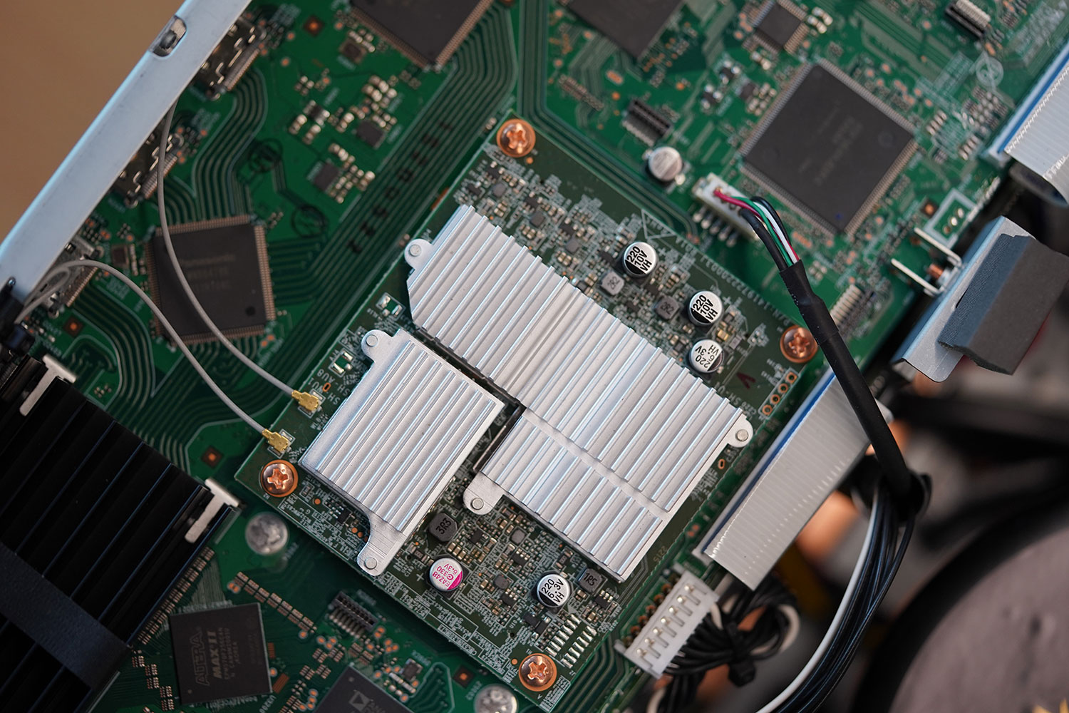 �Ա������콢�Ķ���һ��������ʿ��ͥӰԺ�콢�ϲ�����SR8015����