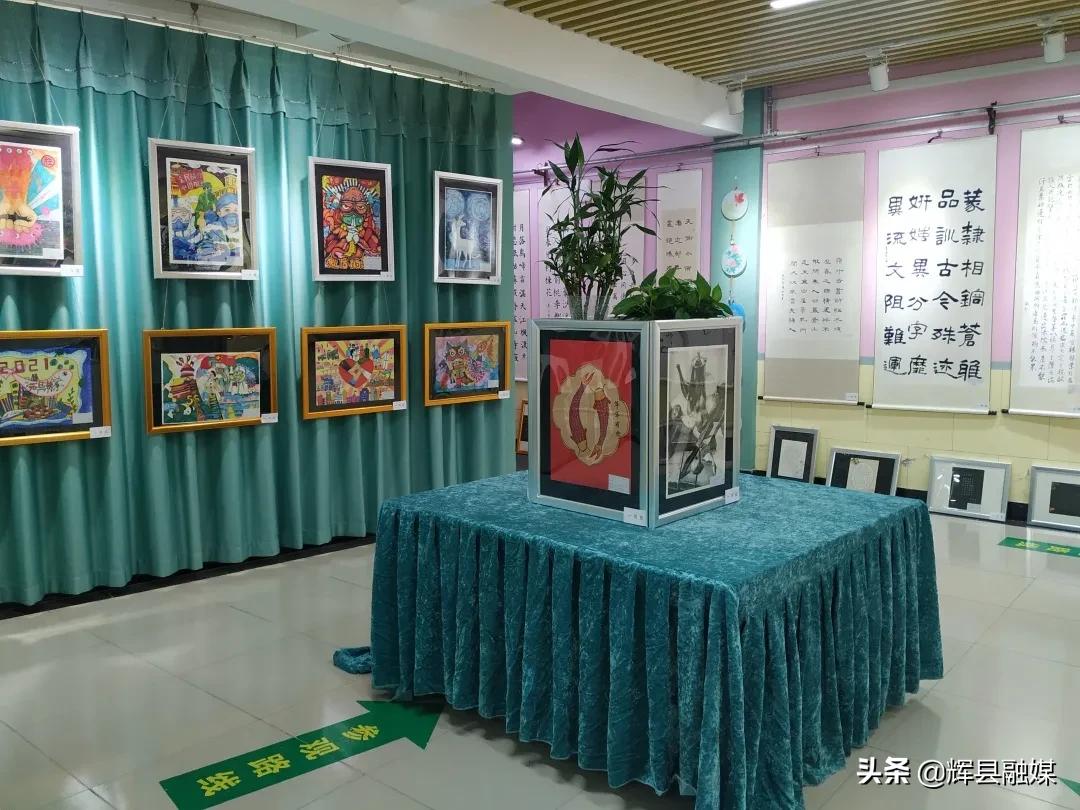 河南辉县丨新年添华彩 丹青绘辉煌——我市二中2021届美术、书法考生在省专业统考中成绩喜人