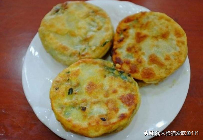 海城二毛烧饼：料多味足脆掉牙，小吃界的“网红”
