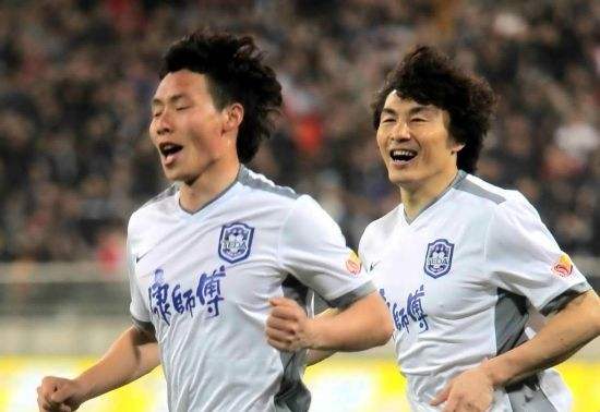 前泰达中场核心35岁就挂靴,表现不俗曾入选世青赛最佳阵容)