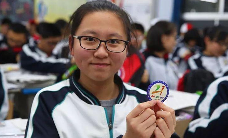 全国高中“十强排名”，衡中“不是第一”，网友表示：意料之中