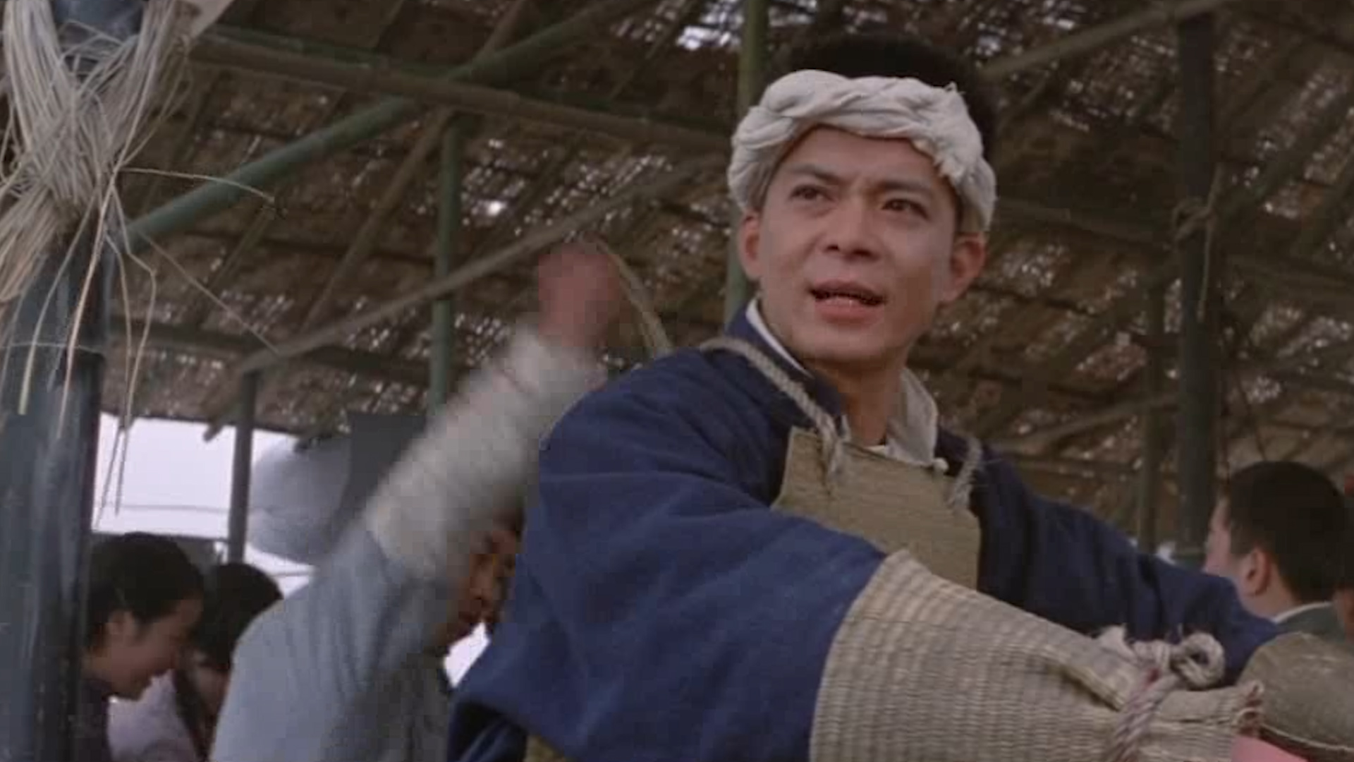 成龙与刘家良为此片闹翻,卢惠光7天练成惊天一字马,醉拳幕后