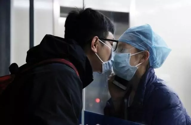 愿天下“有情人”爱无畏，人平安