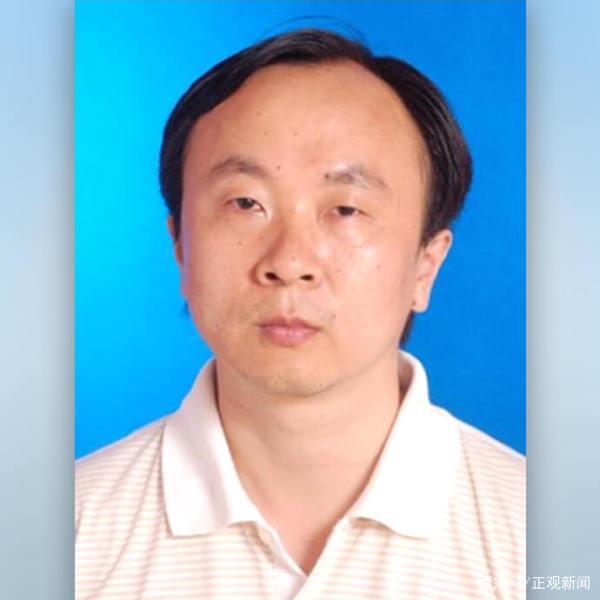 西安石油大学学生坠楼（四川师范大学49岁教授跳楼）