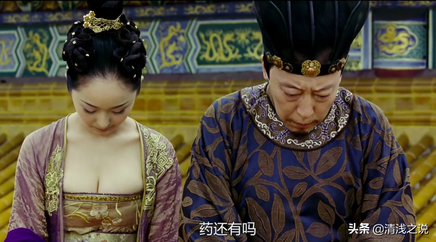 《满城尽带黄金甲》权力酿造的连环悲剧:抛妻,杀妻,刺兄,屠子