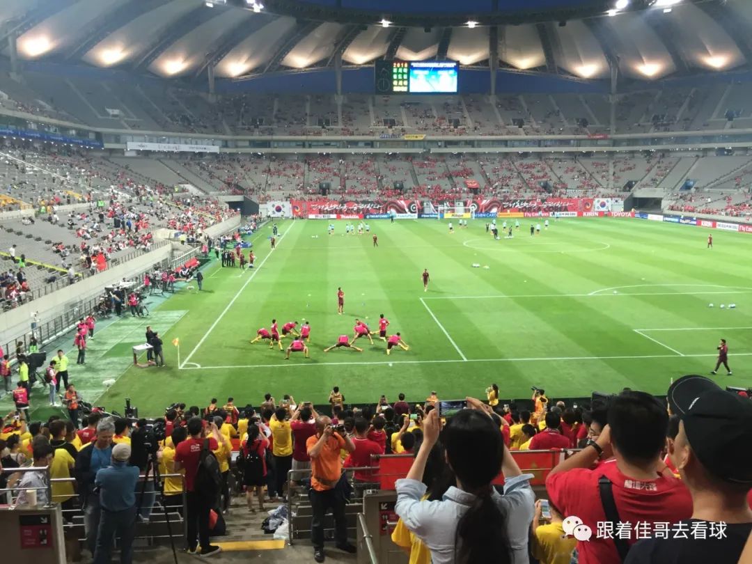 首尔世界杯球场国足（世预赛国足跟随记五：首尔世界杯体育场的虽败犹荣）