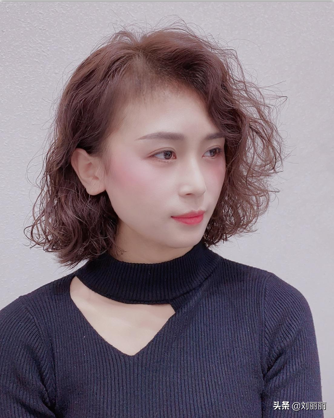 最洋气烫发20款，蓬松时尚显发量，适合头发细软少的女性