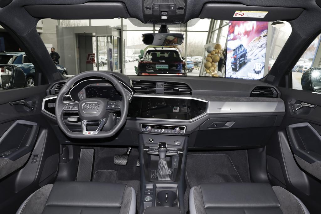 奥迪Q3 Sportback限时优惠6.51万 欢迎试乘试驾