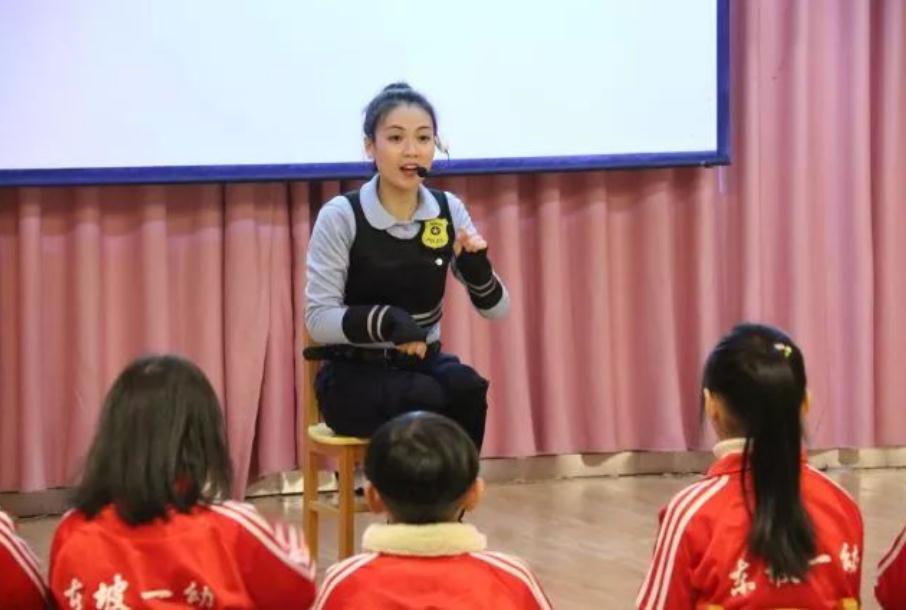 幼师工资（杭州一幼师晒工资条）