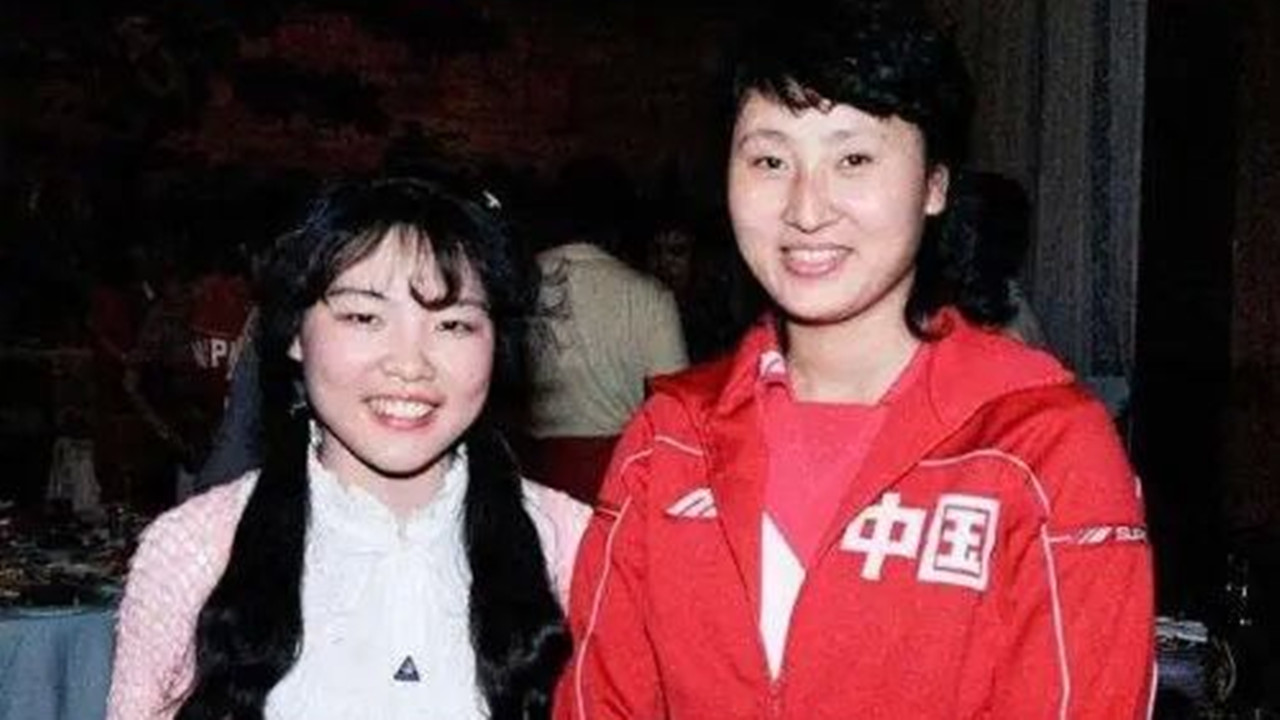 世界杯女排那前三名(中国女排历任女排队长，来看一看七人女排队长的之最吧)