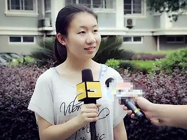 她是浙江文科高考状元，曾以745分考入北大，为何她那么优秀？