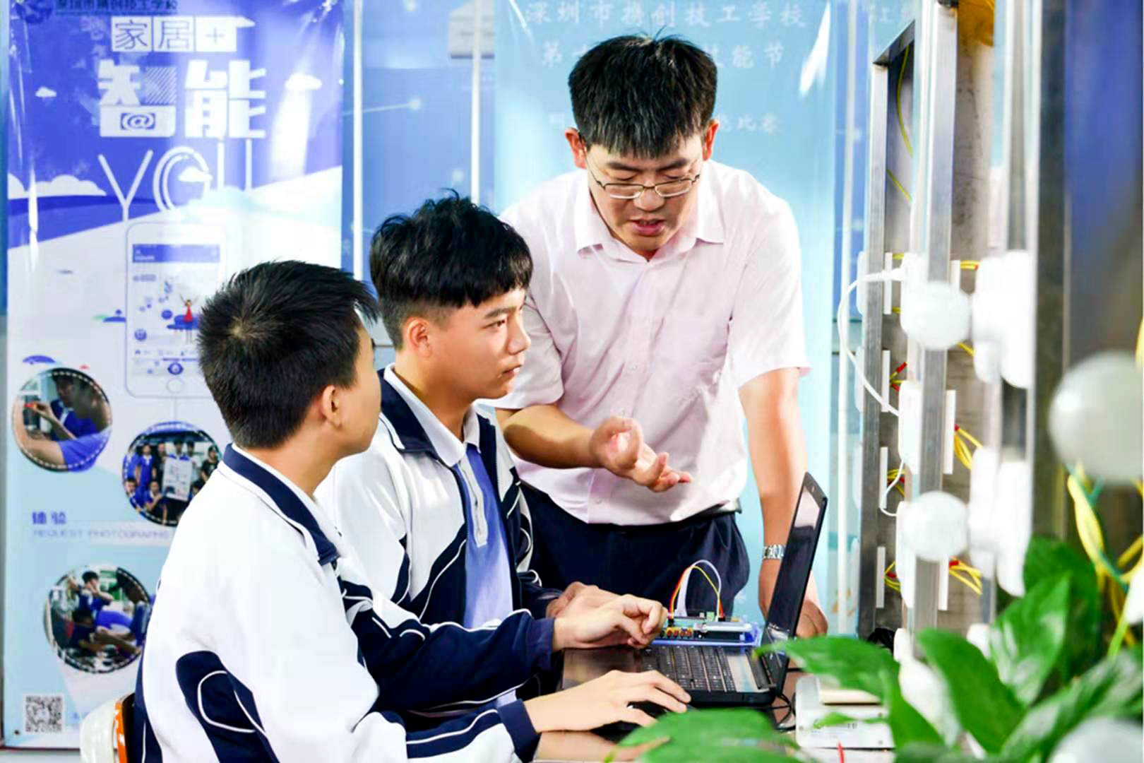 计算机类含金量“最高”的4个专业，就业前景好，一毕业就高薪