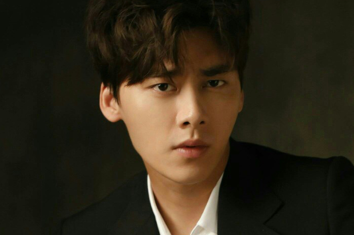 近期人气猛升的85后男明星，朱一龙榜首，窦骁榜眼，任嘉伦探花