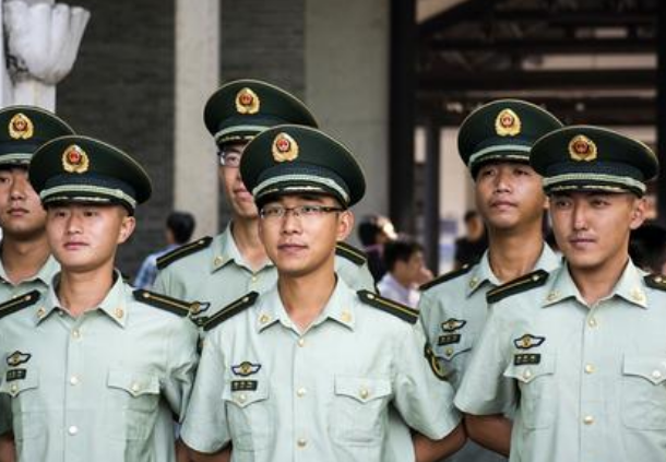 我国顶级的9所军校，比清华北大难考，就业不愁发展不可限量