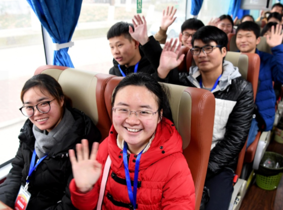 工作后才醒悟，去省外和在省内读大学差别很大，还好选对了