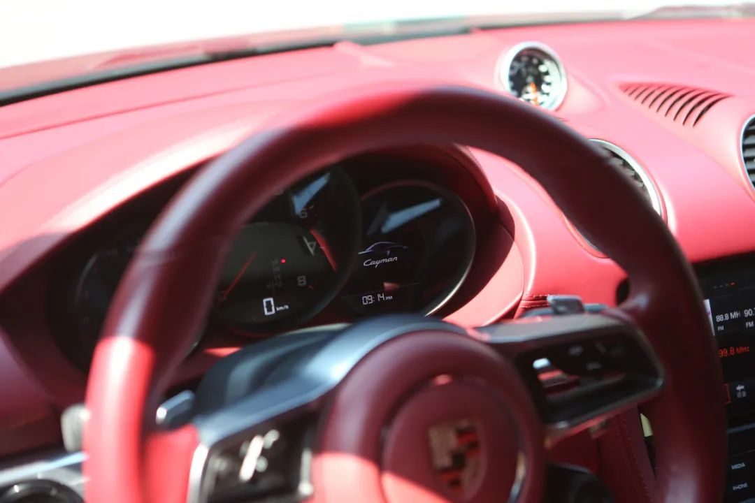 最被低估的“入门”跑车---保时捷718 Cayman