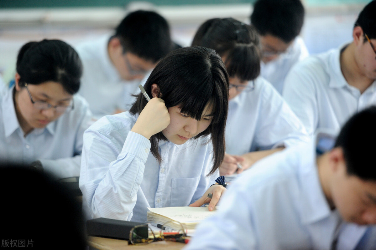 2013年高考英语课标全国卷I命题研究与思考