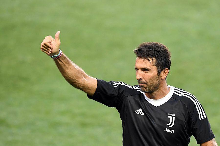 尤文图斯定海神针（尤文图斯和意大利国家队的定海神针 最佳的守门员之一 布冯）