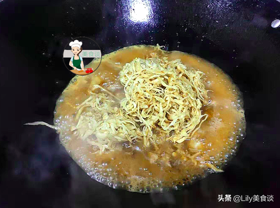 冬天，这两样食材一起炖，实在太鲜美了，简单营养，冬天吃特养人