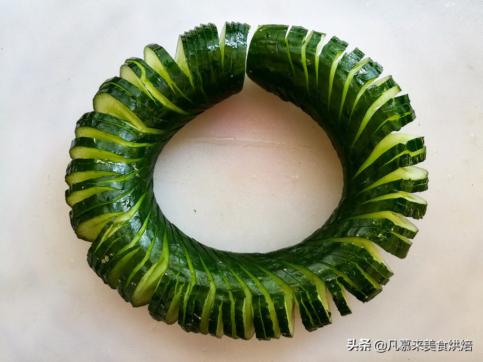 原来黄瓜切法有这么多种,黄瓜的花式切法大全图文详解,一看就会