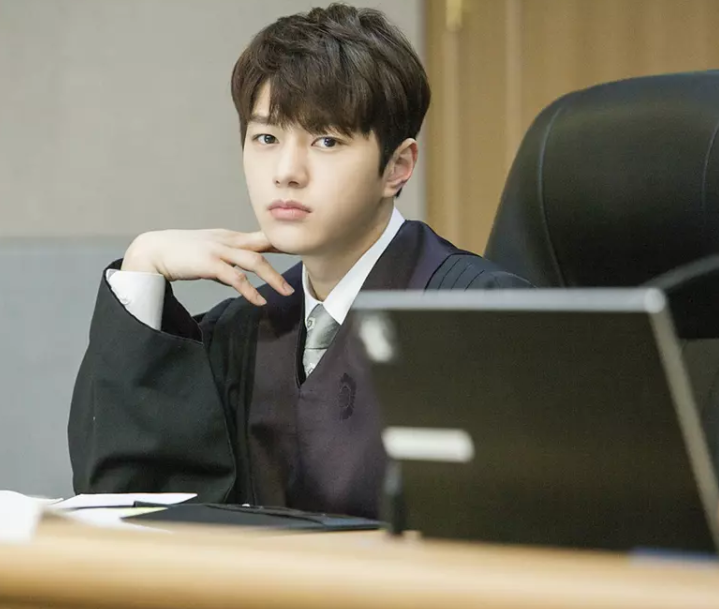 韩剧  律师（八部超级好看的职业韩剧）