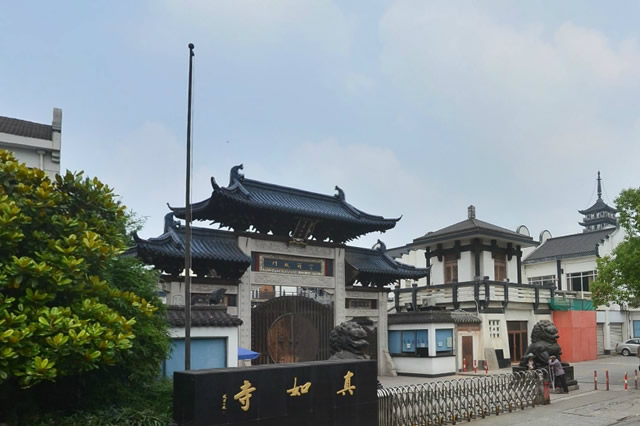 上海寺庙简介20座， 据说前十座祈福灵验，附上海168座寺庙名录