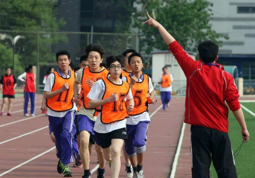 中考加入体育考试后，高考也增加体育项目？教育部：还开设体育节