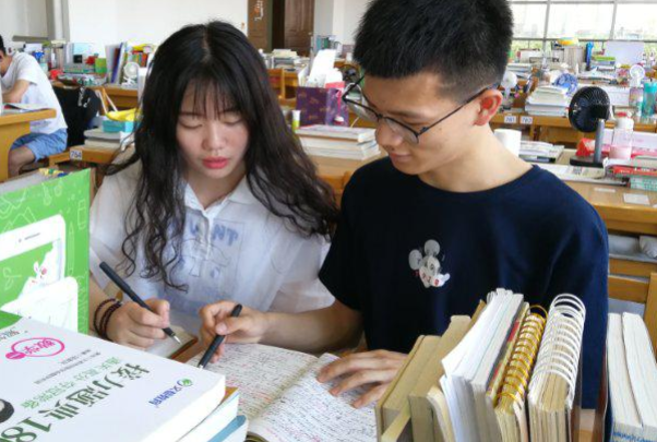 事业单位迎来“变动”，正式工可能变成合同工，看看是否有你