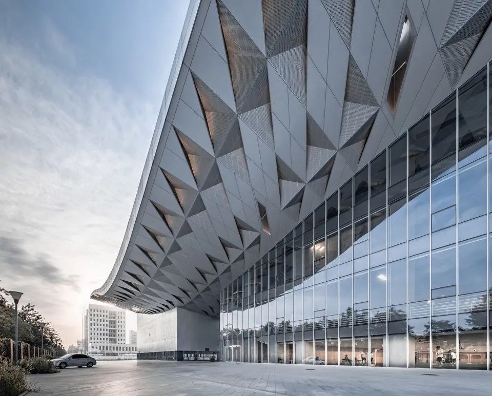 RR · LIFESTYLE | 越来越「美」的中国建筑