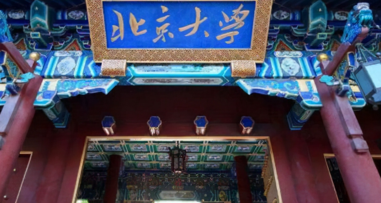 女学霸高考忘写名字，下一场又睡了半小时，分数出来后网友沉默了