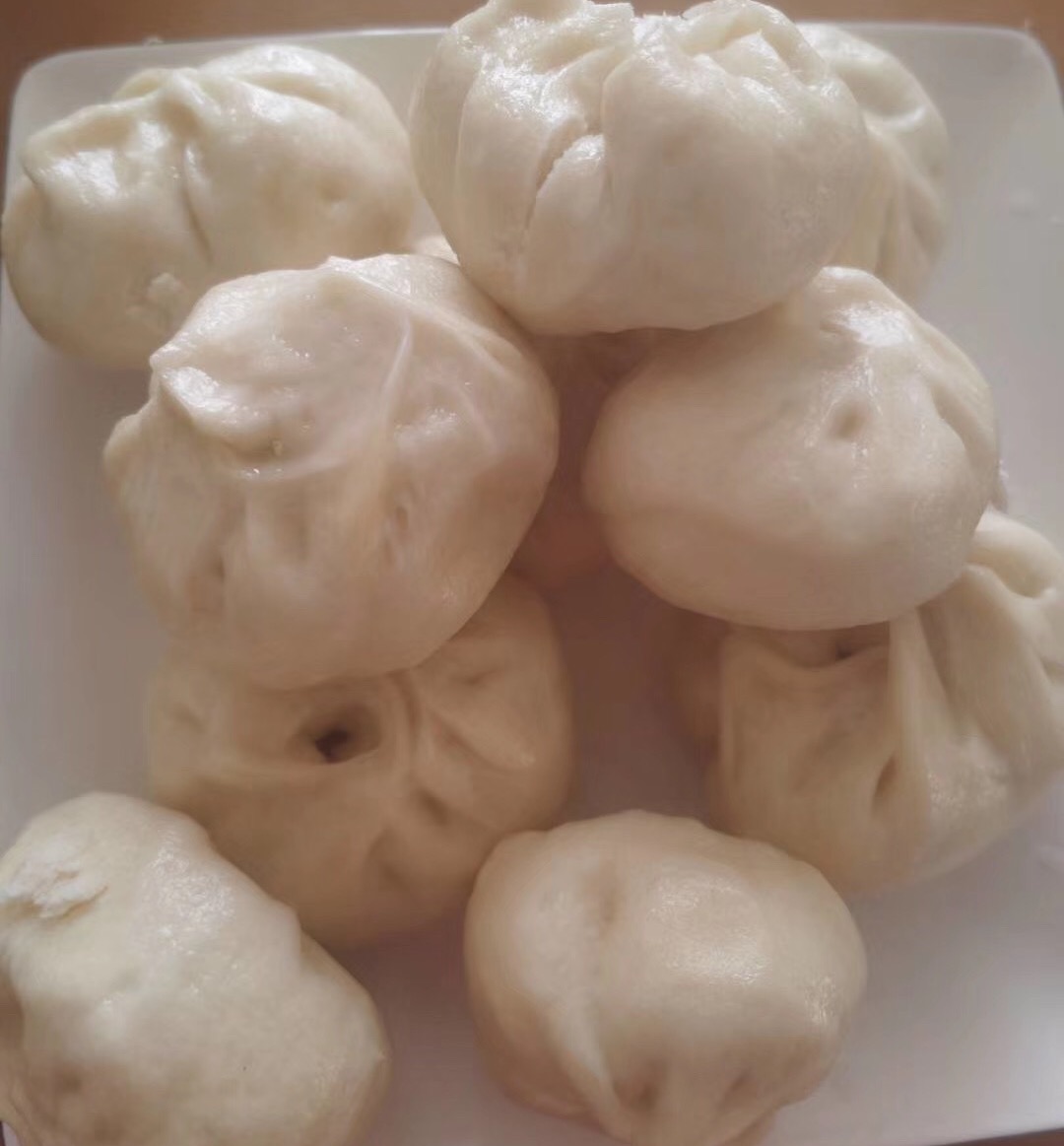 装修女老板今年目标：让十几个员工吃饱饭，重启从减肥穿旗袍开始