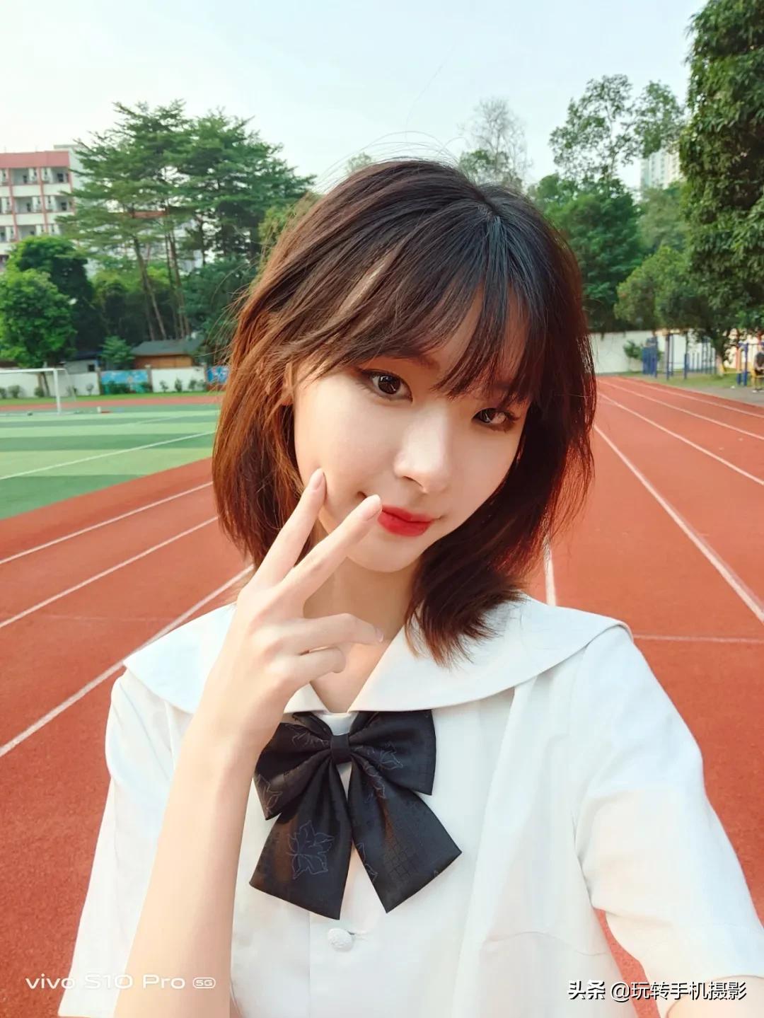 足球怎么拍照好看(校园小清新自拍秘籍!这谁看了不心动?
