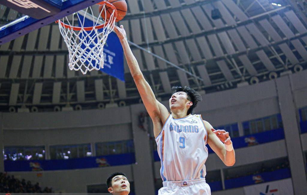 为什么nba要空场比赛(NBA也要空场比赛？曝联盟已通知各队做好准备，三大影响不容忽视)