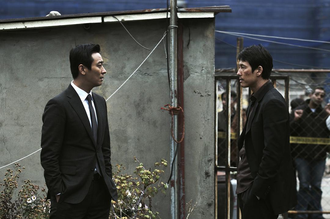 韩国经典电影《阿修罗》：修罗场中，一个不留