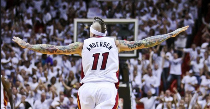 nba球星的綽號都有什么（NBA歷史上的二十大經典球員綽號）