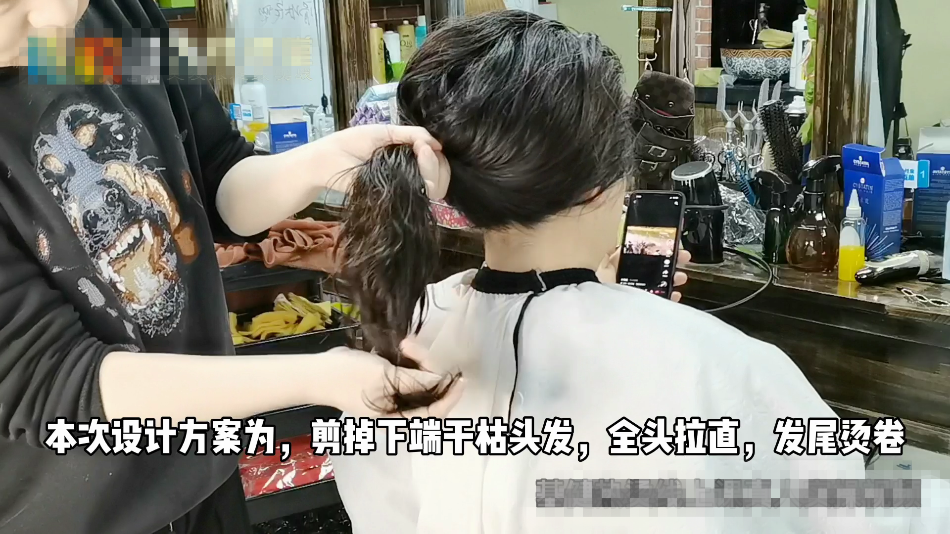 50岁女士自来卷沙发发量多，头发抛光+抱团卷，柔软减龄又时髦