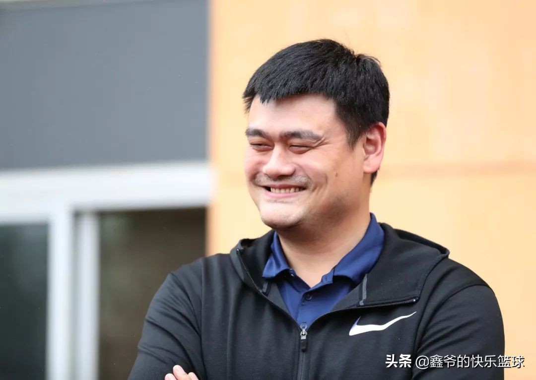 姚明为什么在nba那么成功(姚明凭什么是中国男篮历史第一人？这几点无人能复制)