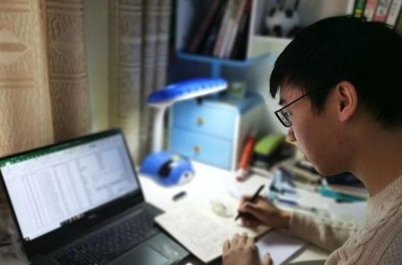 考研难度增加，英语四级或将成为拦路虎，部分专业将停止招生？