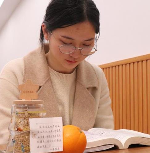 考研时才发现，学硕和专硕差的不仅是学制，学姐后悔当初选错了